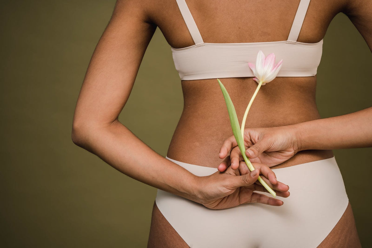 Is it time to ditch the bra and embrace our natural bodies